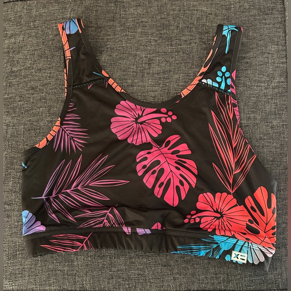 Tomboyx compression sports bar/swim top SIZE 2x NWOT PRICE FIRM..